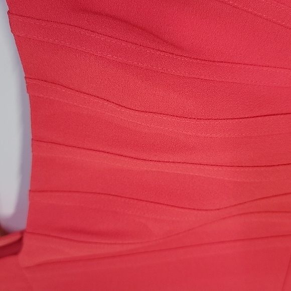 VINCE CAMUTO NWOT CORAL SHEATH DRESS SZ 2 - Picture 6 of 16